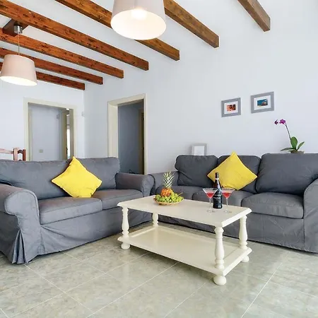 Puerto Del Carmen Sleeps 6 Wifi Puerto del Carmen (Lanzarote)